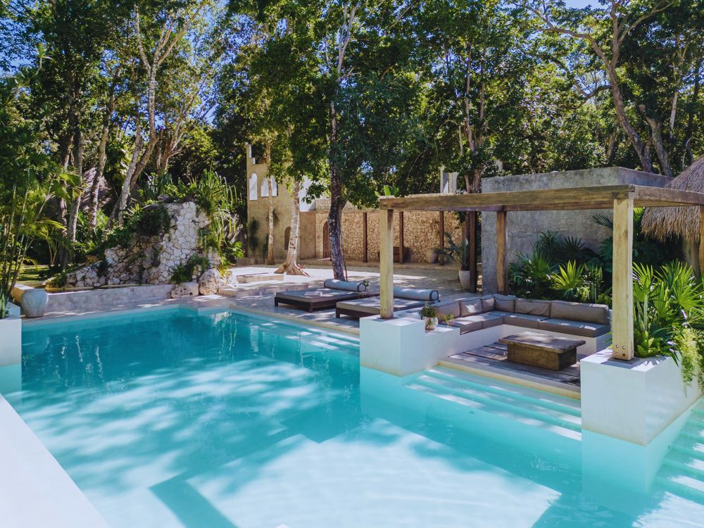Pools, gardens, total privacy. Rest is part of the work.